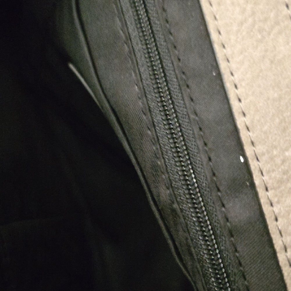 Rebecca Minkoff Gray Quilted Crossbody Bag - Picture 5 of 5